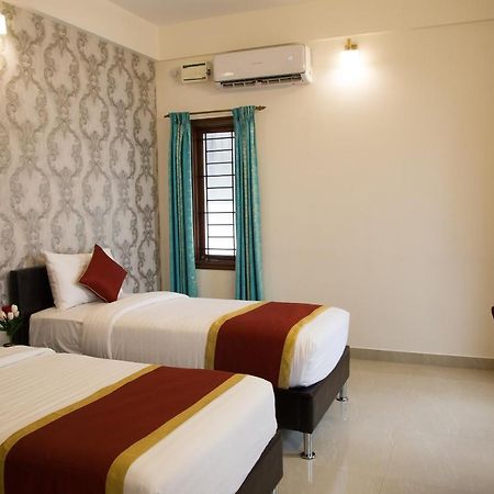 Oyo 8737 King Suites Bangalore Esterno foto