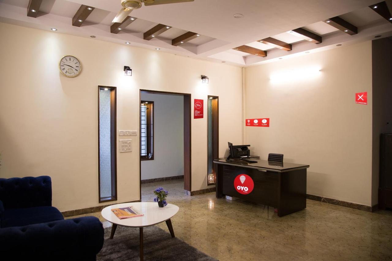 Oyo 8737 King Suites Bangalore Esterno foto
