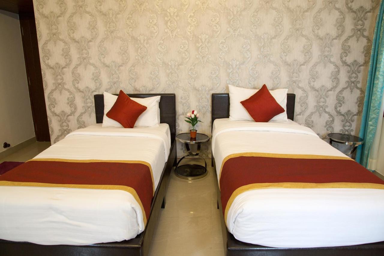Oyo 8737 King Suites Bangalore Esterno foto