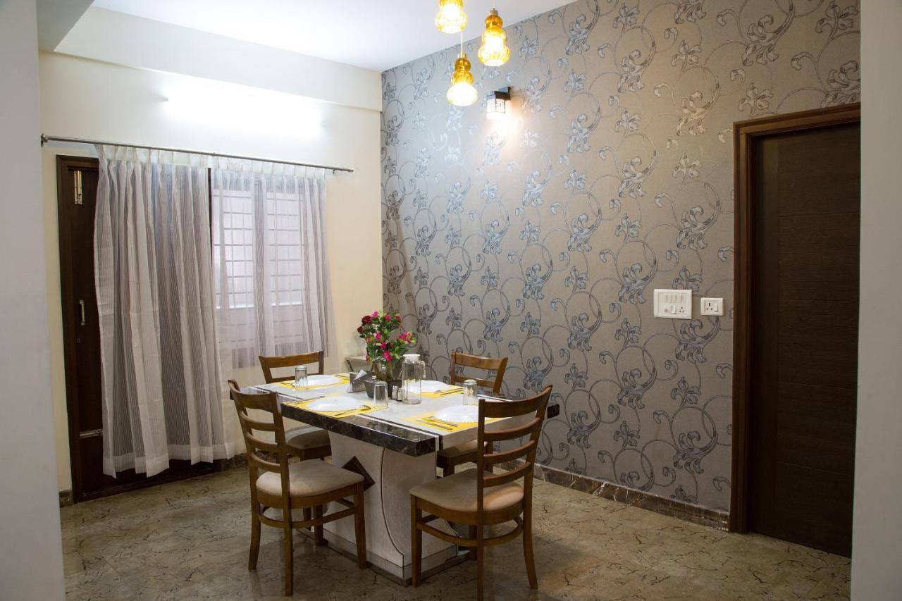 Oyo 8737 King Suites Bangalore Esterno foto