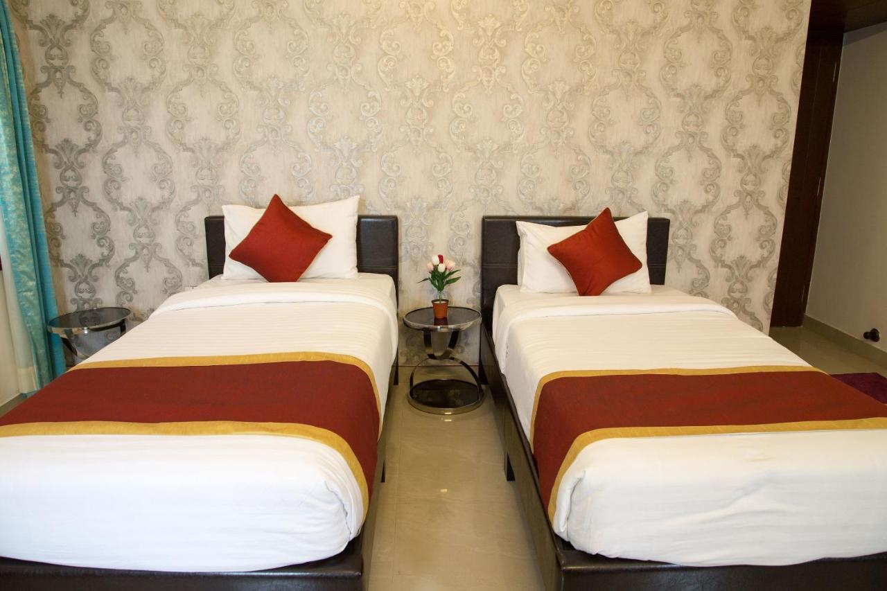 Oyo 8737 King Suites Bangalore Esterno foto